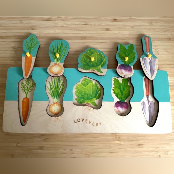 LOVEVERY Other - Lovevery vegetable garden puzzle